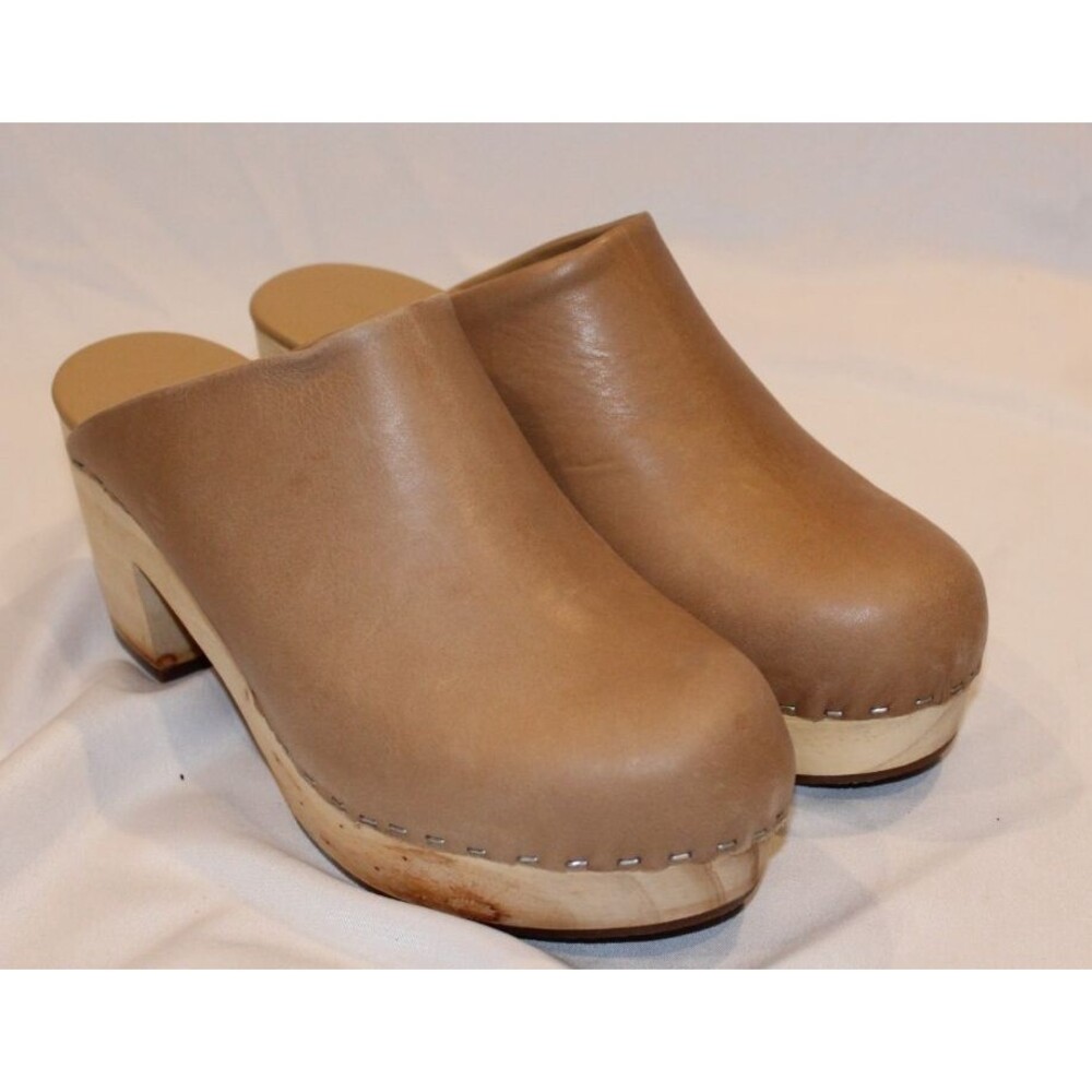 Nisolo Leather Closed Toe Slip On Wooden All Day Mule Heeled Clogs ALMOND‎ - Picture 3 of 7